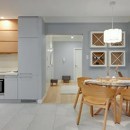 Marina Seaside & Free Parking By Downtown * 그단스크