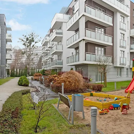 Apartment Marina Seaside & Free Parking By Downtown Gdansk